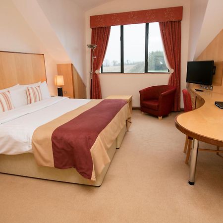 La Mon Hotel & Country Club Castlereagh 외부 사진