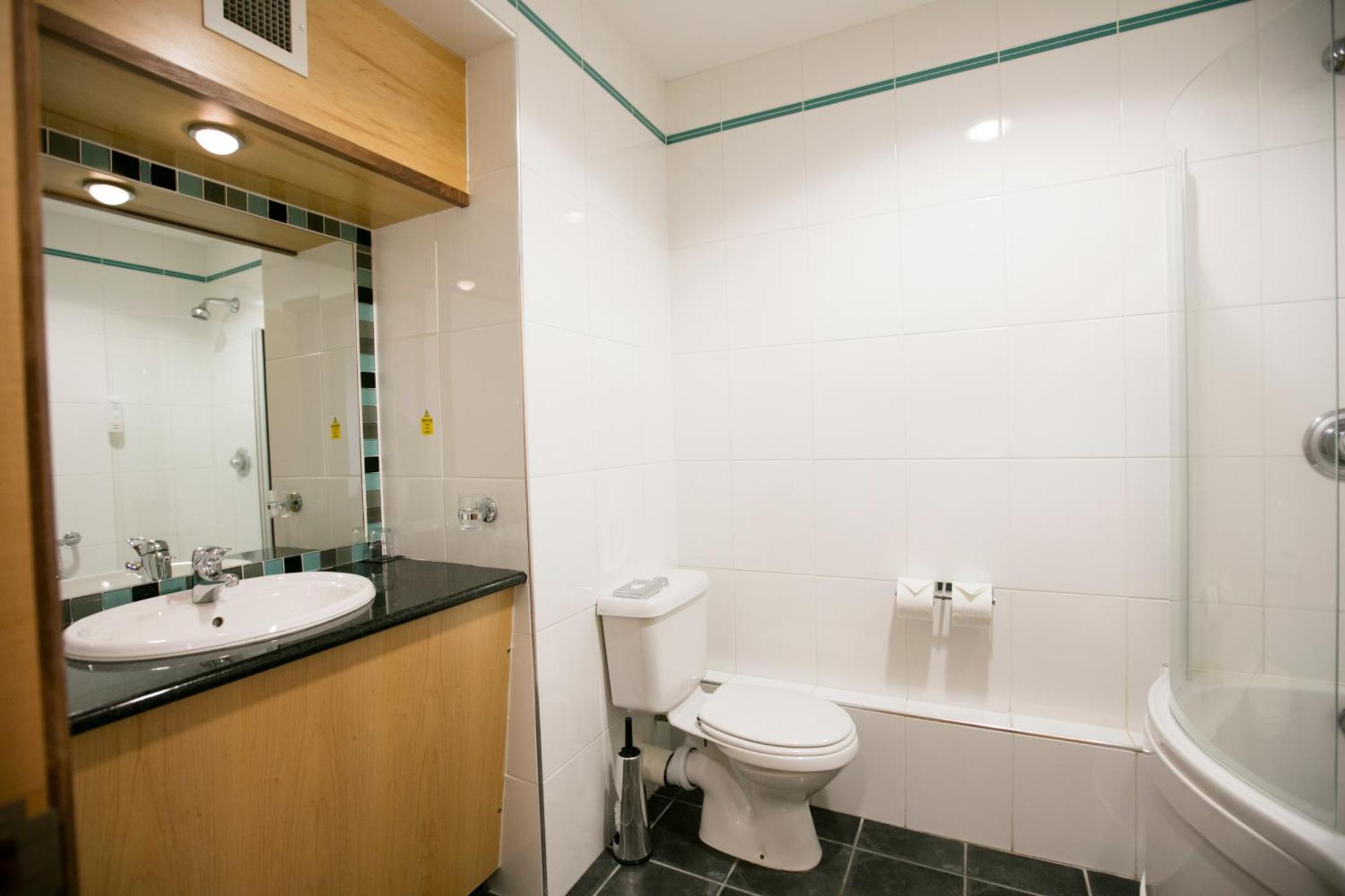 La Mon Hotel & Country Club Castlereagh 외부 사진